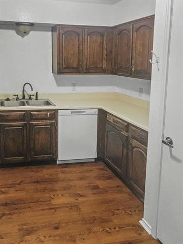 Building Photo - 10600 Shadywood Dr