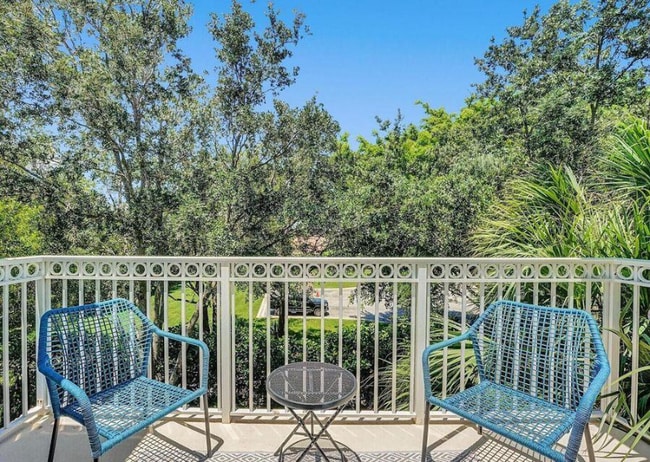 Photo - 9857 Baywinds Blvd Apartment