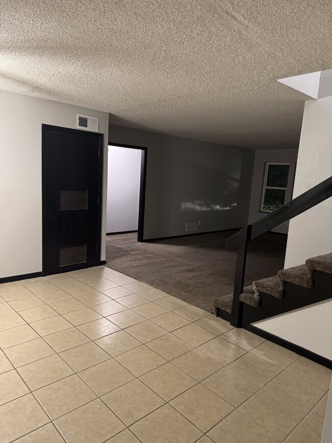 Foto del edificio - 308 SE Melody Ln