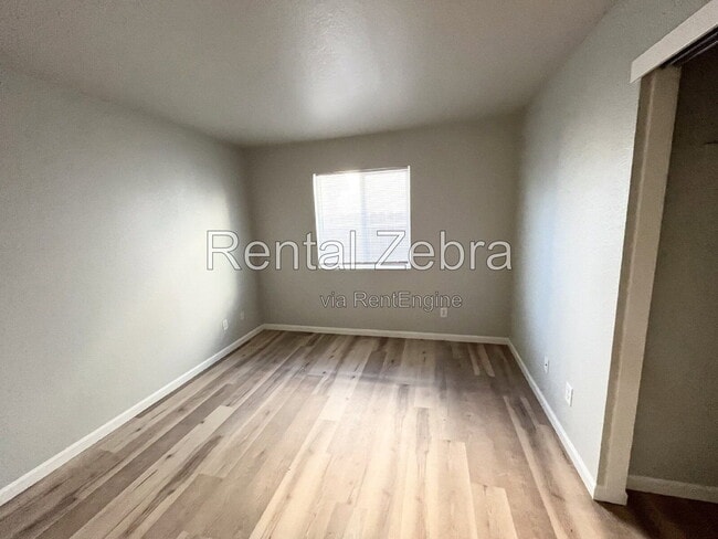 Building Photo - 1386 Dynes St