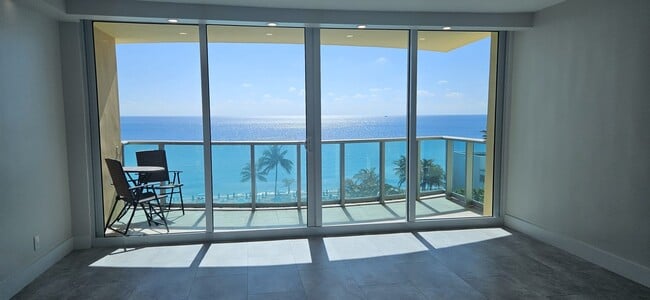 Foto del edificio - 2501 S Ocean Dr