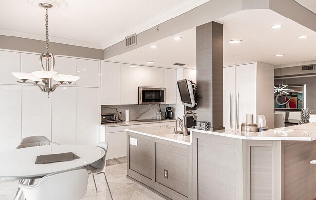 Foto del edificio - 700 Ocean Royale Way