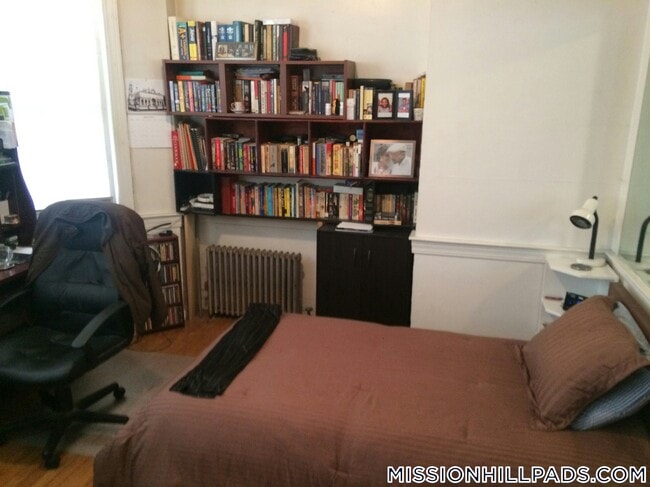 Building Photo - 55 S Huntington Ave