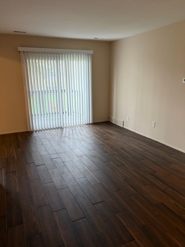 Building Photo - 45250 Keding St