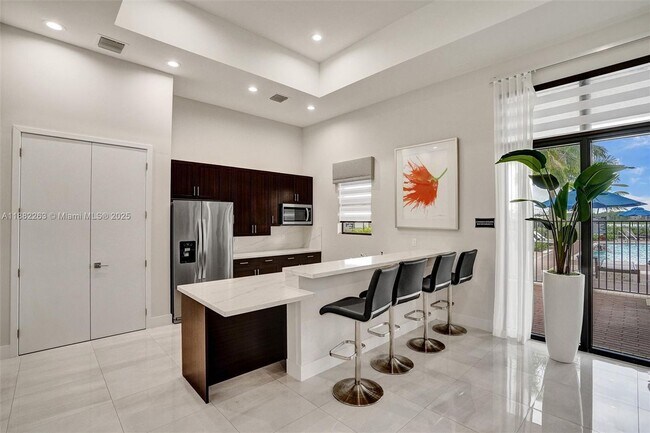 Foto del edificio - 796 NW 208th Terrace