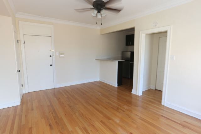 Foto del edificio - 4619 N Paulina St