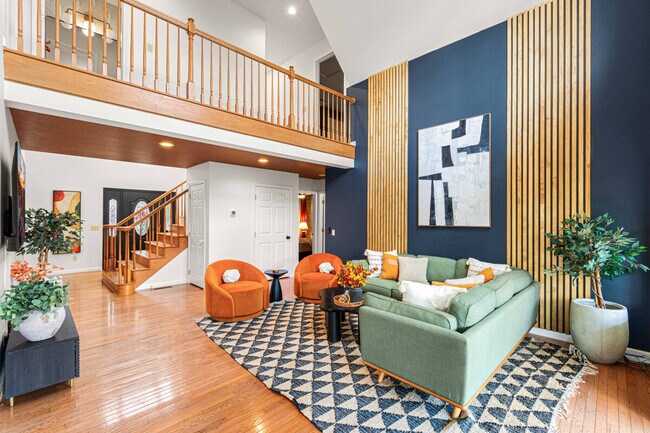Foto del edificio - 535 Brook Knoll Cir