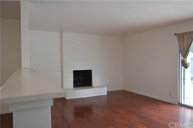 Foto del edificio - 14562 Sunnycrest Ln