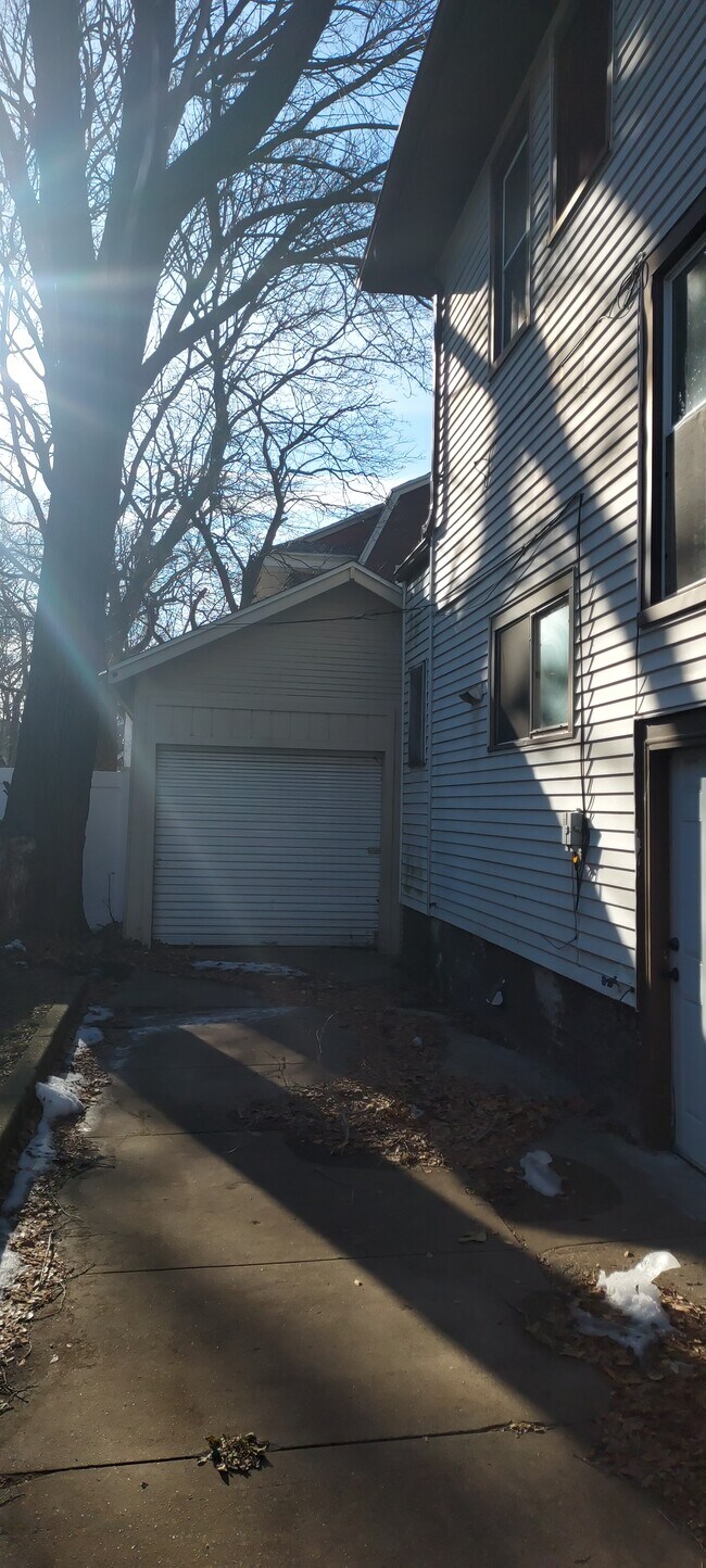 Foto del edificio - 730 Ashland Ave