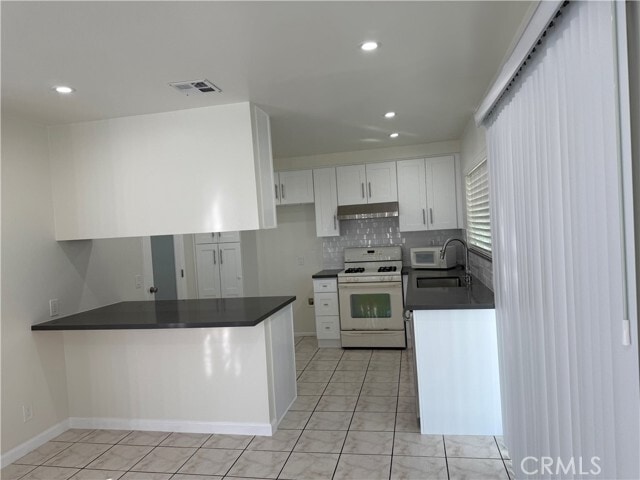 Building Photo - 1528 E Raymond St