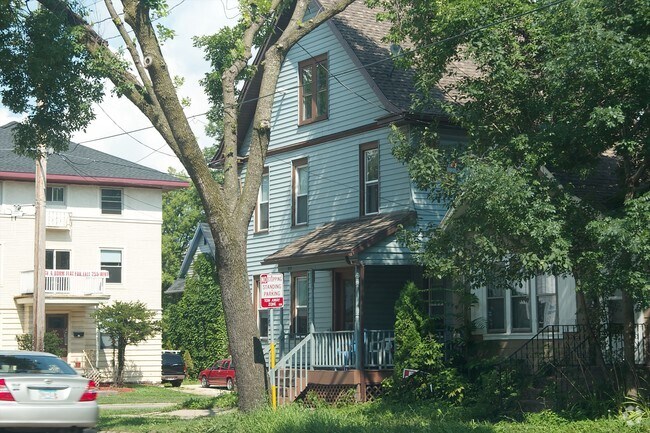 Foto del edificio - 519 E Johnson St