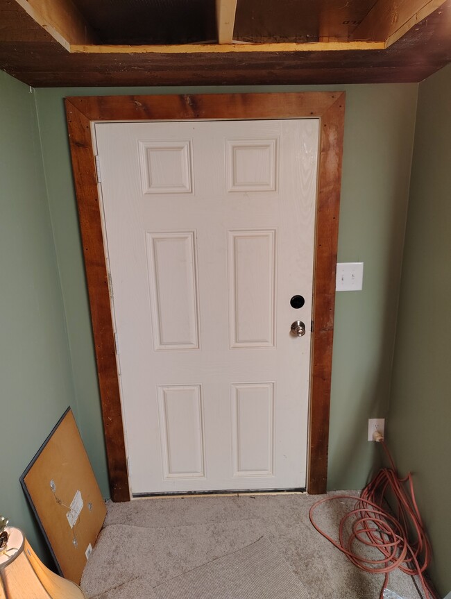 Building Photo - 403 Cook Rd