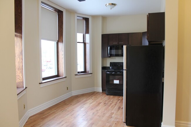 Kitchen - James Scott Mansion - Peak Midtown Detroit