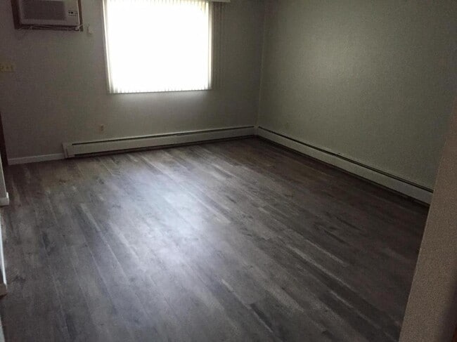 Living Room looking from the hallway. your heat is included! - 423 Hwy 1 W