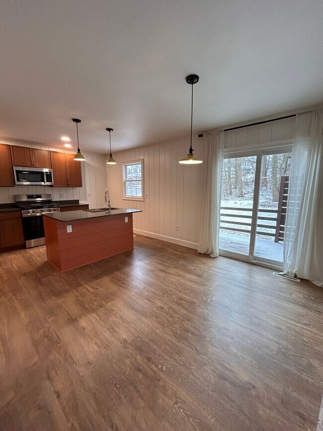 Foto del edificio - Updated 3 Bed 1.5 Bath Townhouse in Lititz!