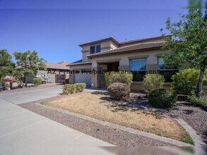 Building Photo - 17647 W Rimrock St