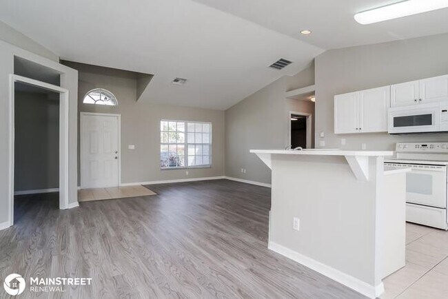 Foto del edificio - 1922 NW 14th Terrace, Cape Coral, FL 33993