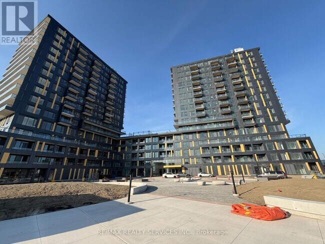 Building Photo - 4878 Powers Common