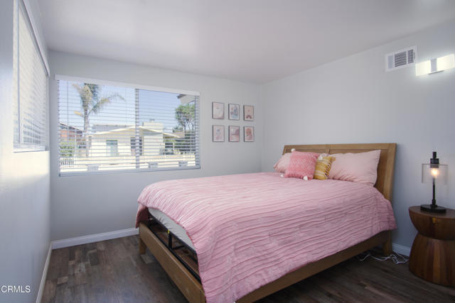 Foto del edificio - 5230 Beachcomber St