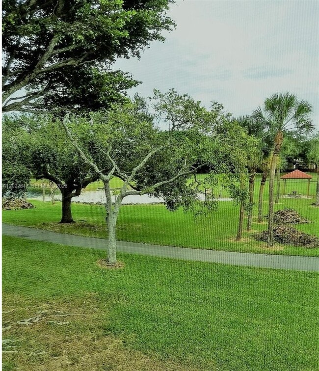 Photo - 14857 SW 104th St (Miami, FL) Apartment