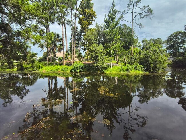 Foto del edificio - 188 Beechwood Ln