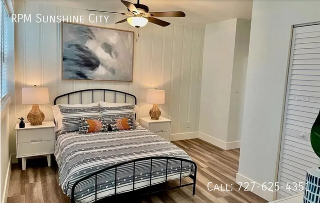 Building Photo - **AVAILABLE IMMEDIATELY - FULL RENO - MOVE...