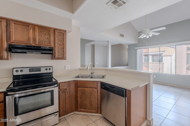 Foto del edificio - 9439 N 59th Ave