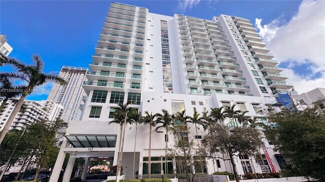 Foto del edificio - 333 NE 24th St