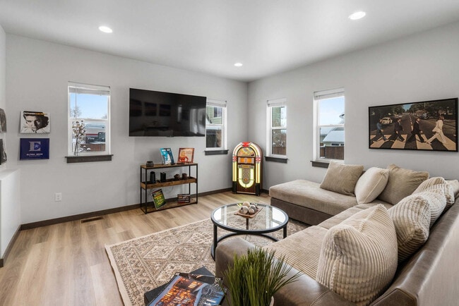 Foto del edificio - 2942 W Babcock St