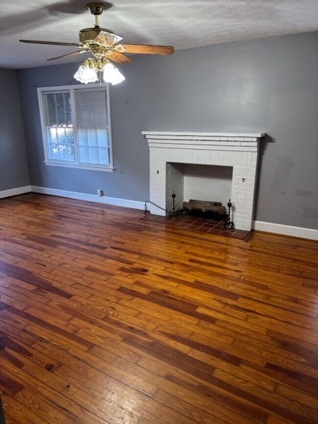 Building Photo - Where Style Meets Serenity — Your New Home Awaits