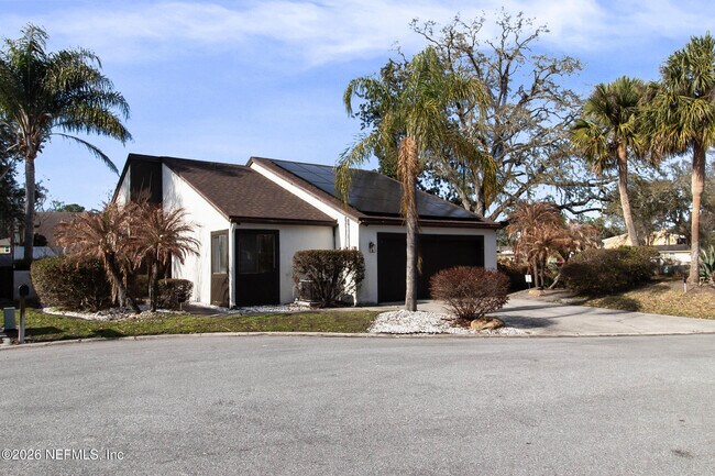 Foto del edificio - 7814 Cypress Point Ct