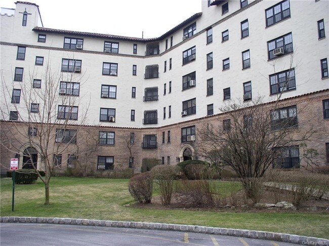 1273 North Ave Unit Ent #9 / 6B, New Rochelle, NY 10804 - Condo for ...