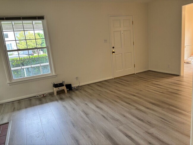 Foto del edificio - Charming Sherman Oaks Home!