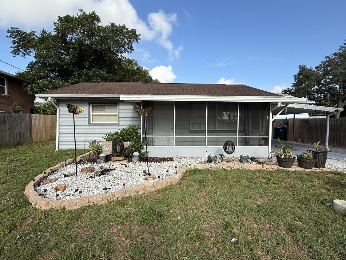 Photo - 2402 9th St E (Bradenton, FL)