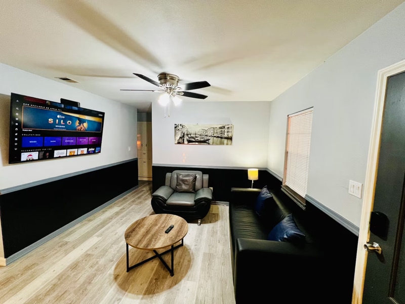 Foto del edificio - 132 Quince Ave E