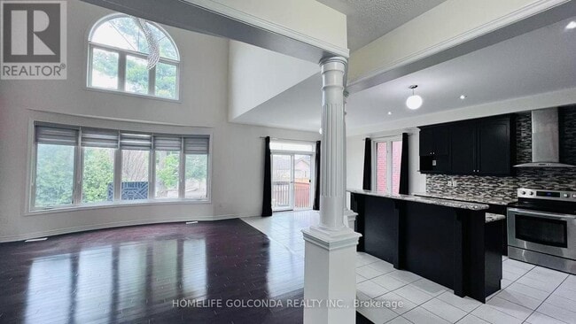 Building Photo - 42 Pagnello Ct