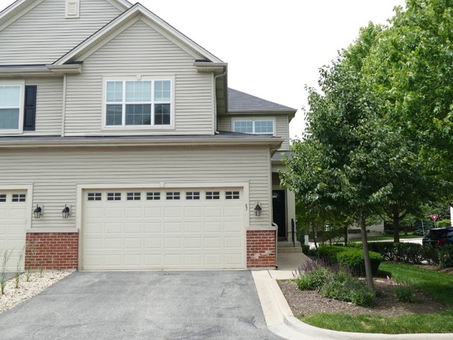 Building Photo - 63 Melrose Ct