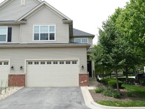 Building Photo - 63 Melrose Ct