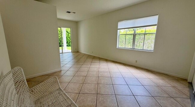 Foto del edificio - 522 Live Oak Ln