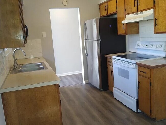 Foto del edificio - 2512 NW Kingsridge Dr