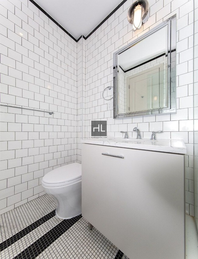 Foto del edificio - 59 E 3rd St