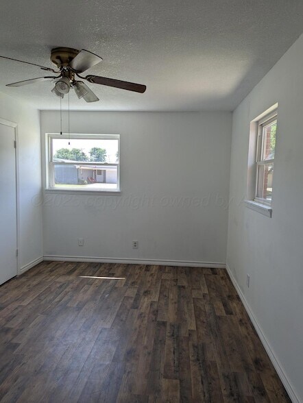 Building Photo - 5309 Oregon Trail