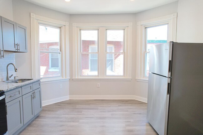 Foto del edificio - 134 E Washington Ln