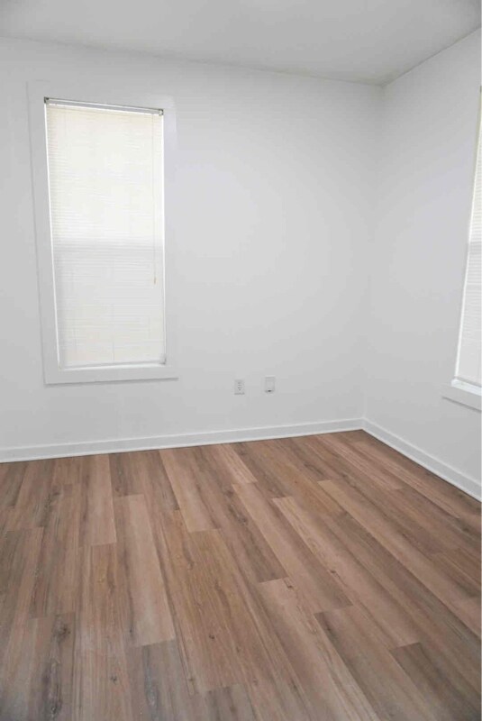 Foto del edificio - 1842 Elvin Dr