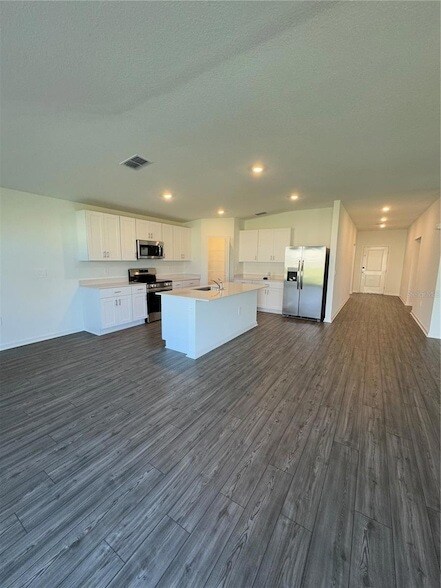 Foto del edificio - 8924 SW 41st Terrace