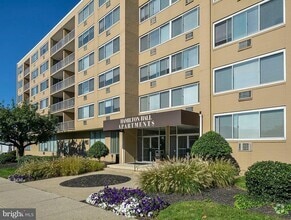 Building Photo - 449 Hamilton St