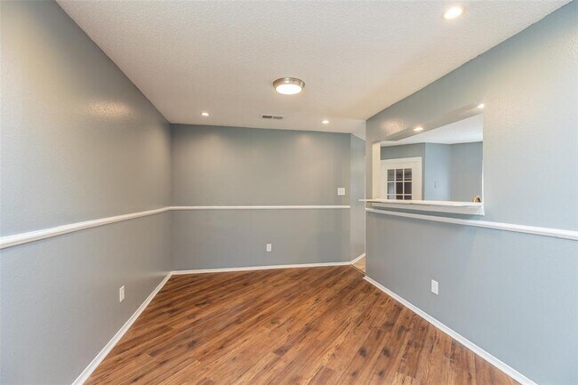 Building Photo - 19438 Cypress Harbor Dr