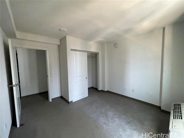 Building Photo - 988 Halekauwila St