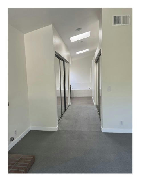 Building Photo - 3080 Sunny Brook Ln