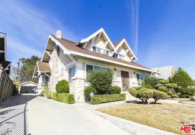 Foto del edificio - 117 N Serrano Ave